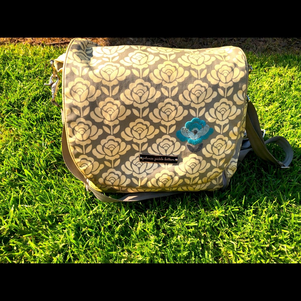 Petunia pickle bottom diaper bag